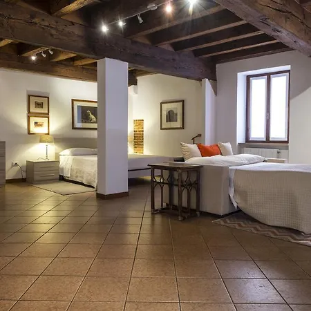 Frühstückspension Diaz 18 Verona