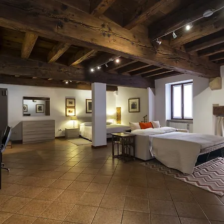 Bed and Breakfast Diaz 18 Βερόνα